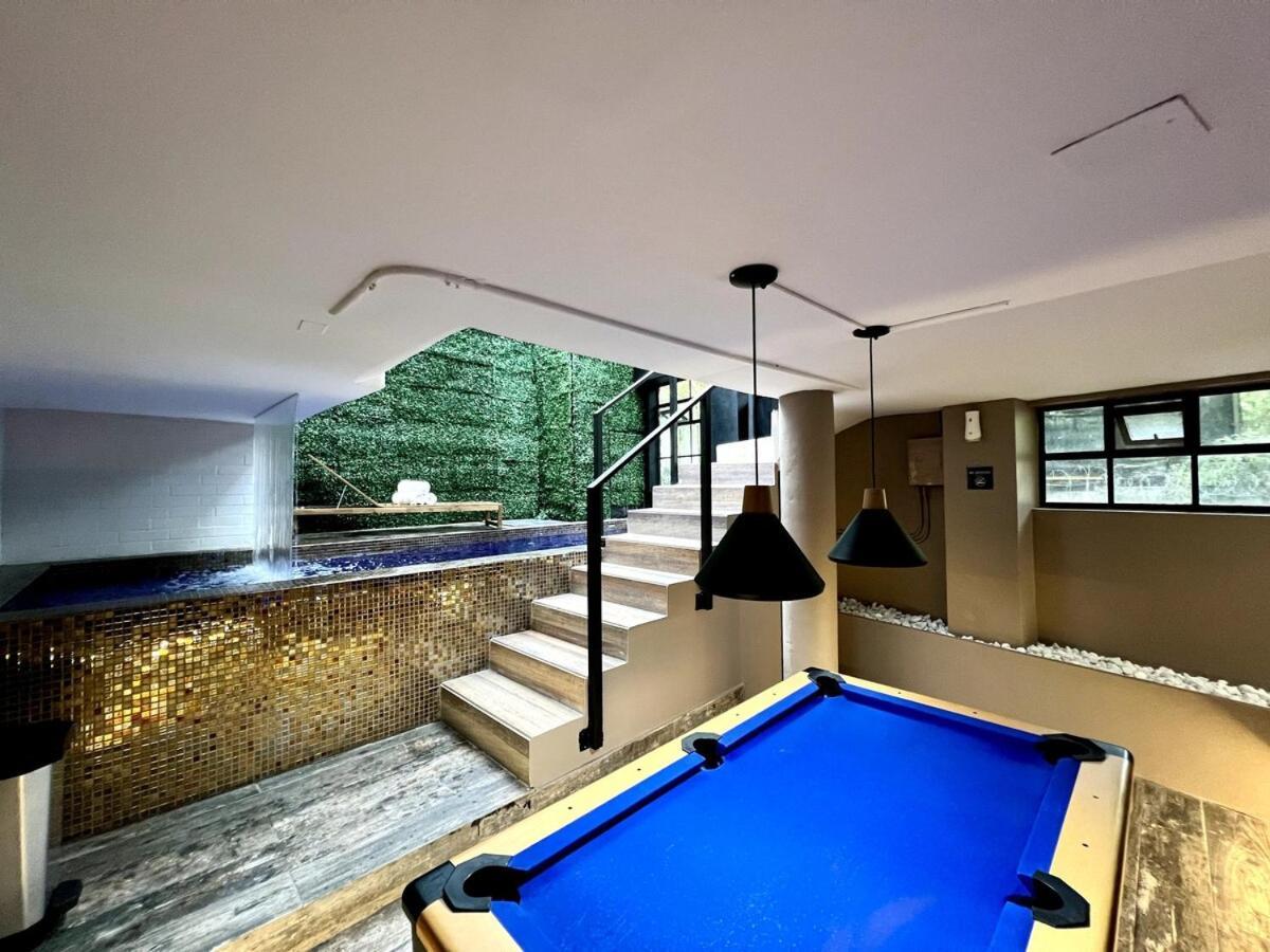 Apartamento Nowa The Cave - Mancave, Pool & Arcade, By Lleras Park Medellín